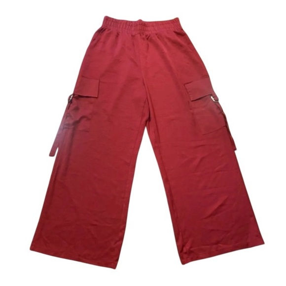 Red Cargo Pull-on Loose Pants Size Large 12/14 wide leg. Side pockets . - Picture 1 of 11